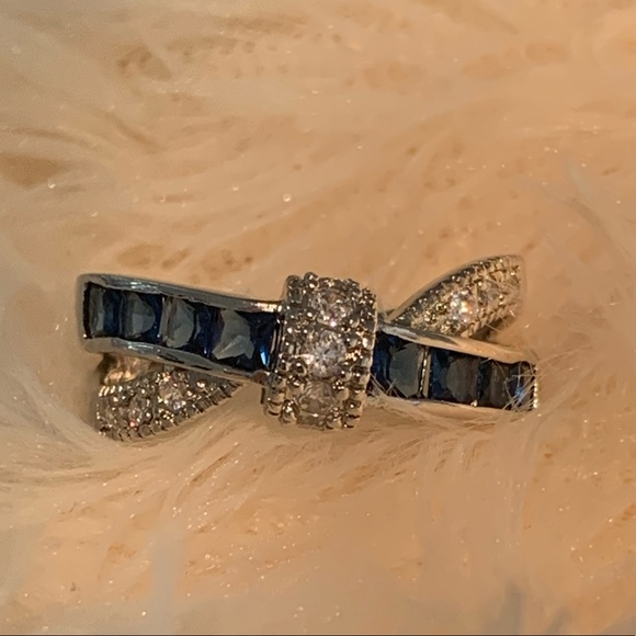 Meet your Posher, Tracey - Picture 1 of 3